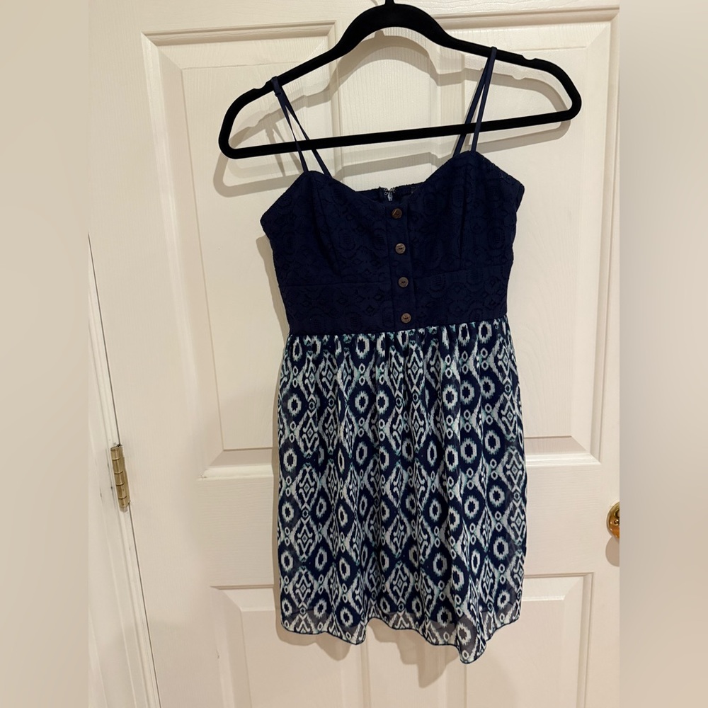 Navy and White Patterned Dress- Spaghetti straps, size 1- Trixxi